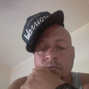 Meet your Posher, Dennis